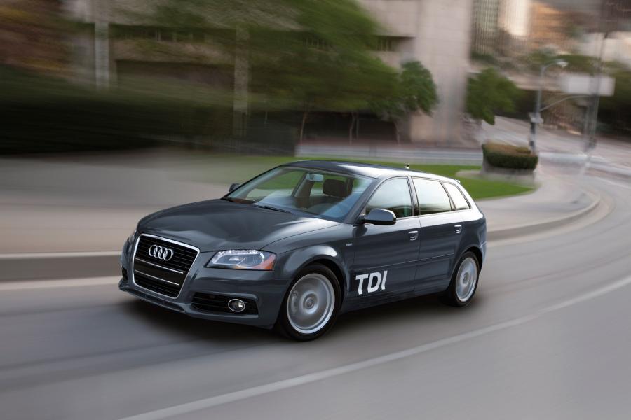  Audi A3 Sportback TDI Clean Diesel (8PA) 2009 года  (фото 9 из 21)